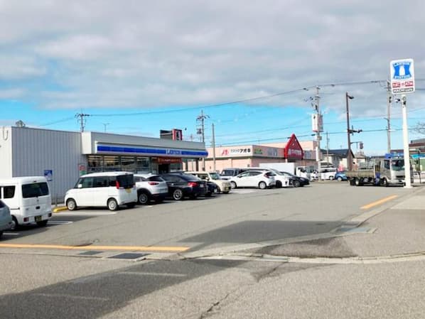 ローソン津幡横浜店